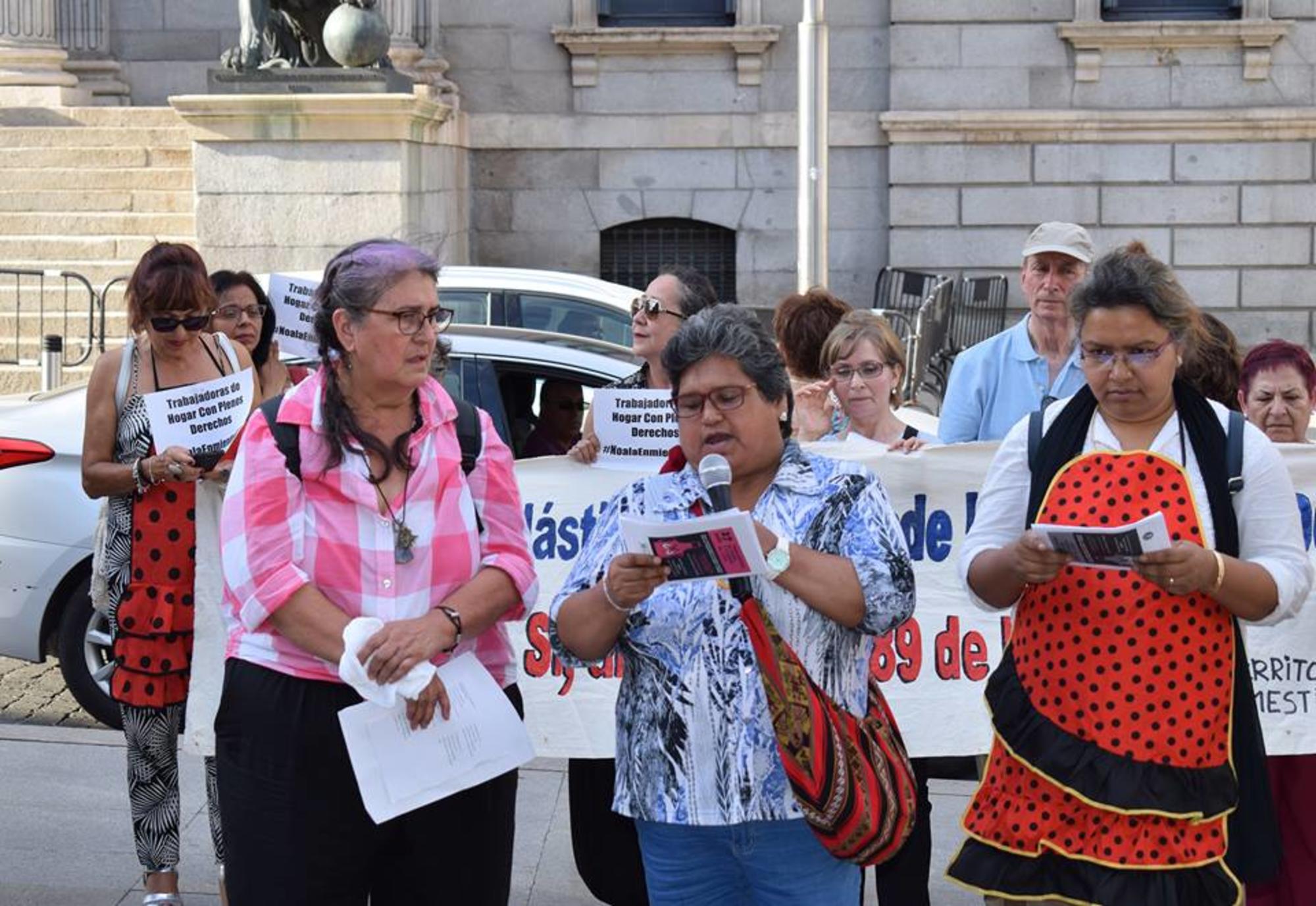 Concentración empleadas hogar en el Congreso